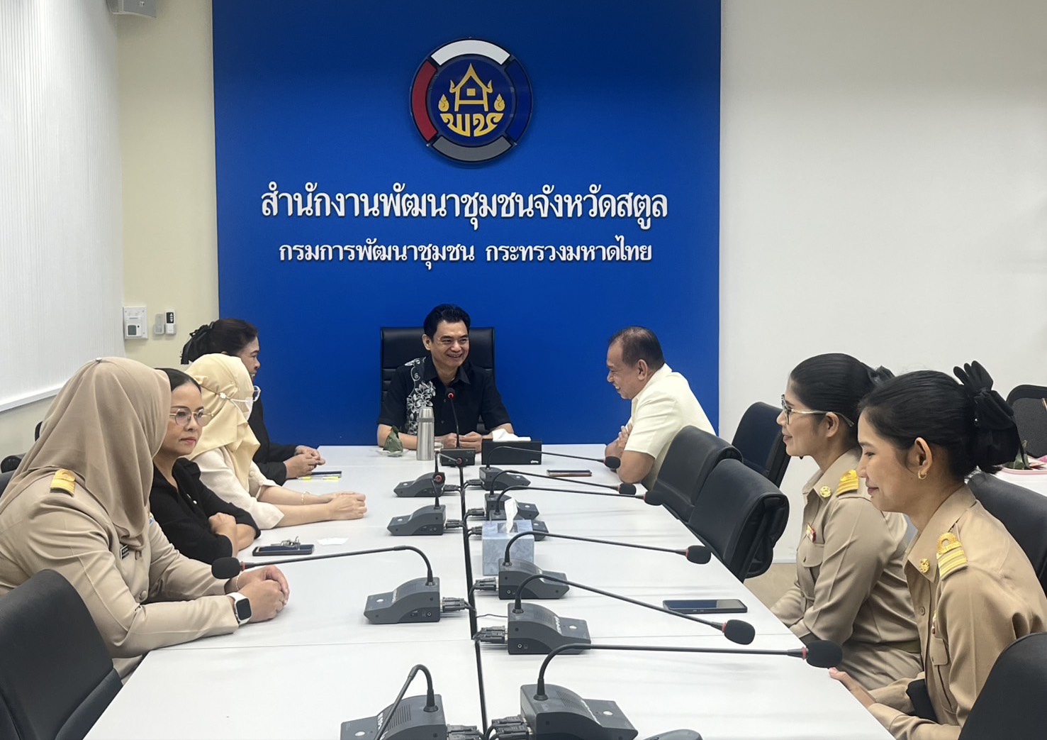 พช.สตูล ร่วมต้อนรับข้าราชการในโอกาสรายงานตัวเข้าดำรงตำแหน่ง ตามคำสั่งกรมการพัฒนาชุมชน